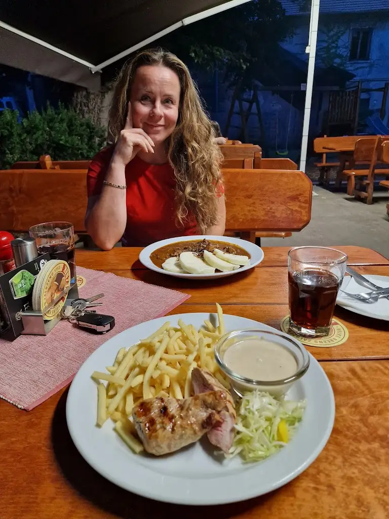 Frank Hruby_Bohémovna V Pivovaře_Brandýs nad Labem-Stará Boleslav_review