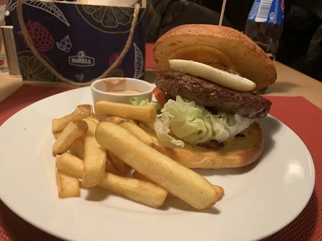 Restaurace U Zmeškalů_Brandýs nad Labem-Stará Boleslav_slider_image_2