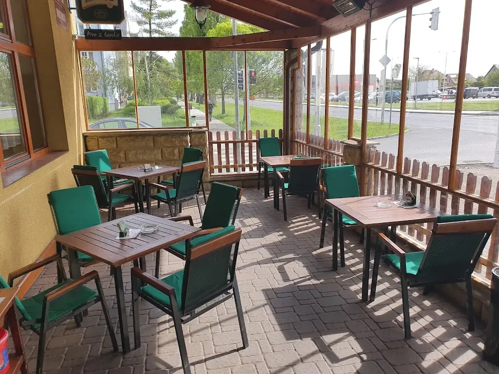 The inn Blue Star restaurant in Brandýs nad Labem-Stará Boleslav