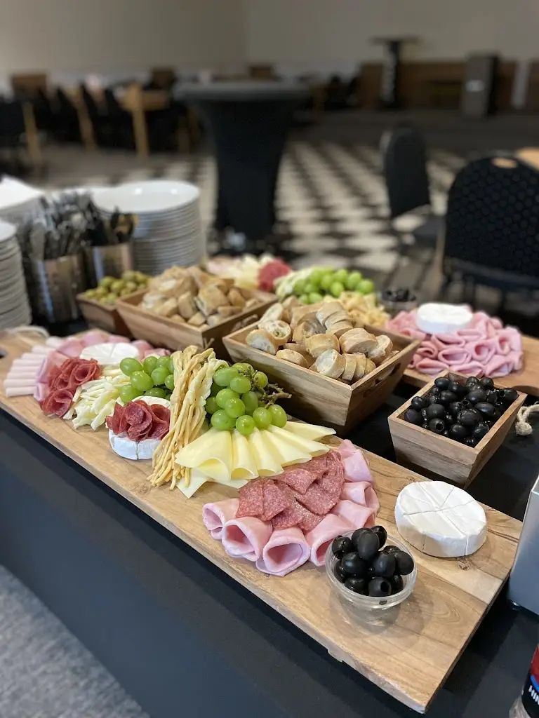 Restaurace Koruna_Brandýs nad Labem-Stará Boleslav_slider_image_2