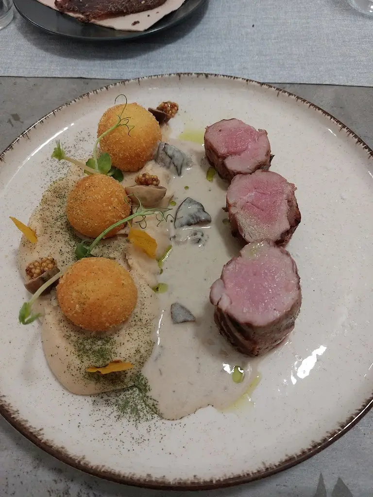 Ioanna Mylona_Do Nebe – Bezlepková restaurace_Okres Písek_review