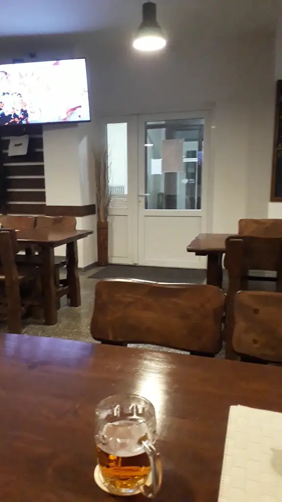 Nová hospoda_Čelákovice_slider_image_2