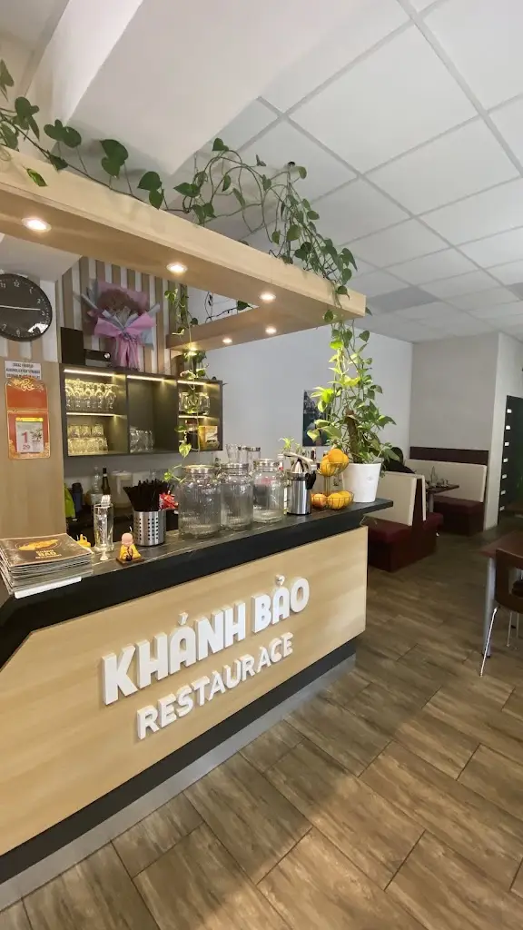 Alexandra Zamouřilová (Lexie)_Khánh Bảo Restaurace_Český Brod_review