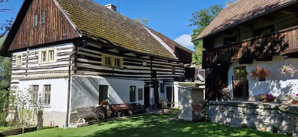 Bar u Máchala_Dolní Bousov_slider_image_3