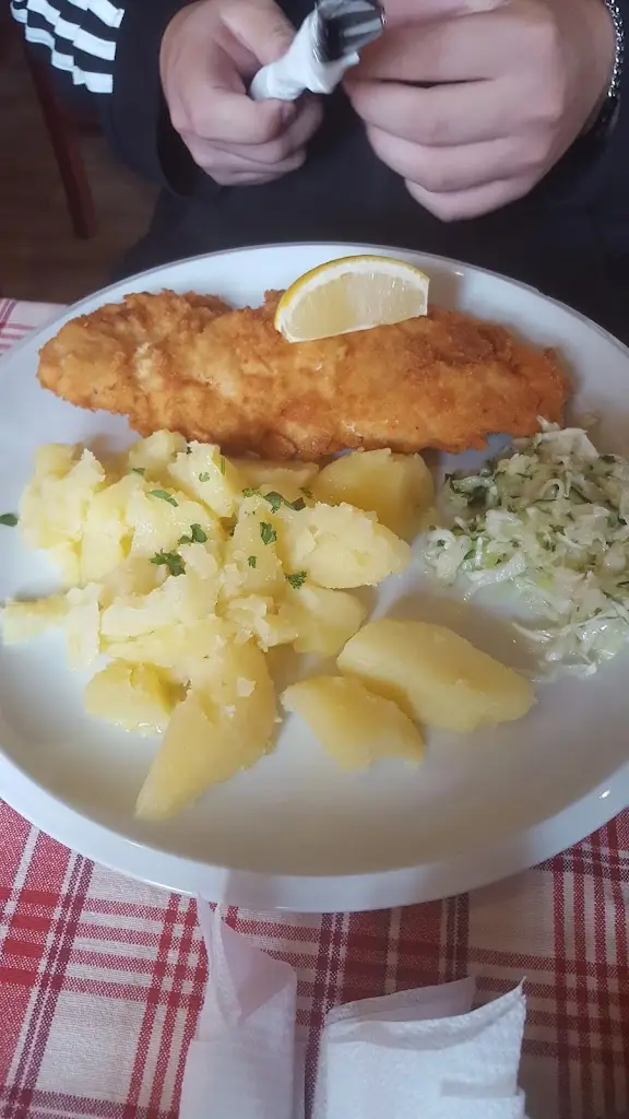 bubina_Na Radnici_Divišov_review