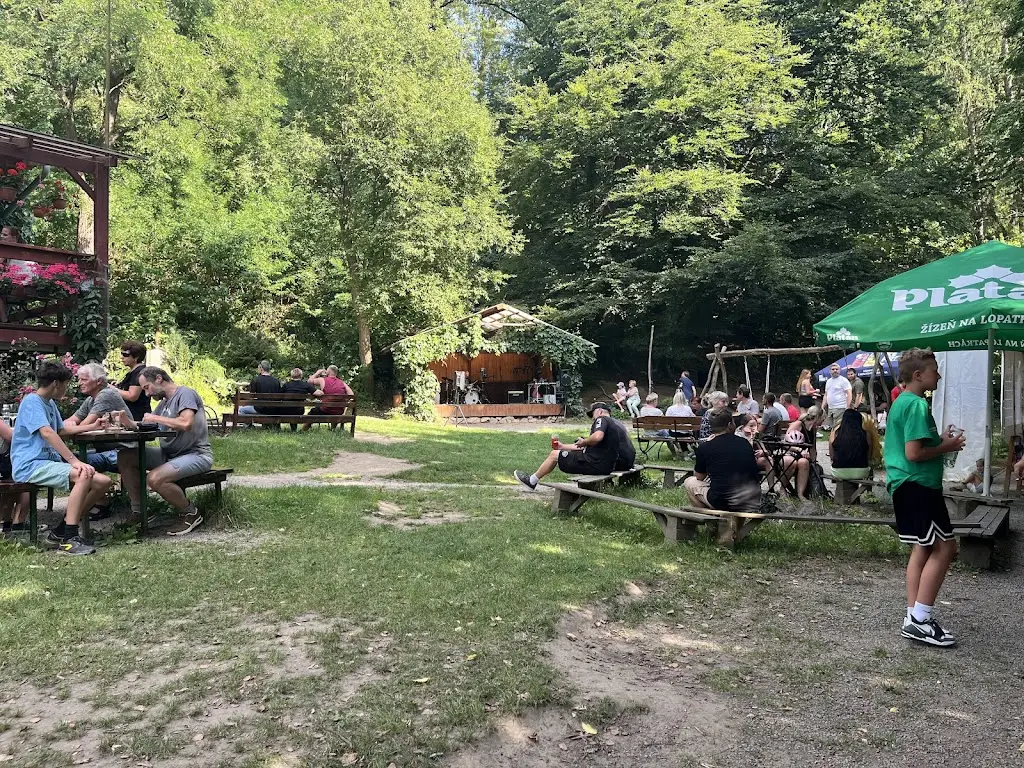 Martina Hurtikova_Hospoda U Sulana_Okres Písek_review