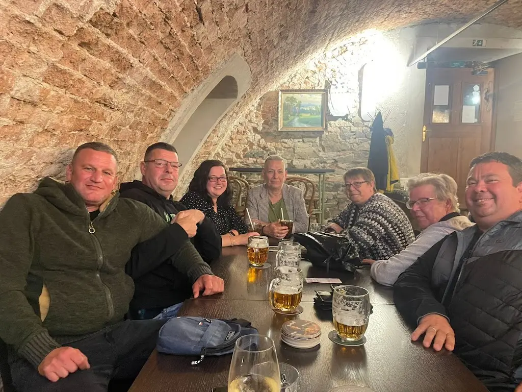 Nancy Kaßner_U věže_Dobřichovice_review