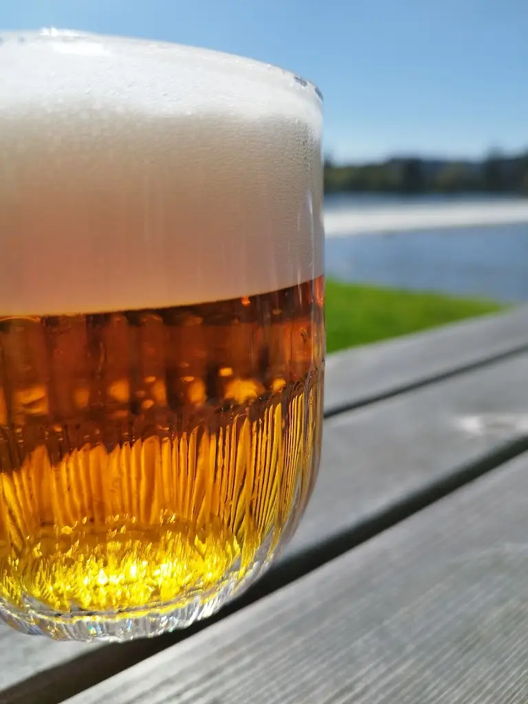 Silvio Luis Turiño del Cuadro_Jez~Dobřichovice_Dobřichovice_review