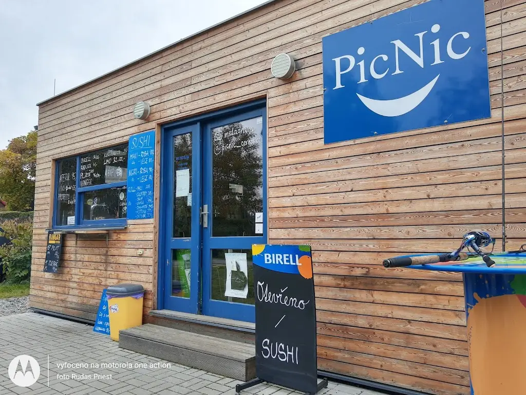 PicNic restaurant in Černošice