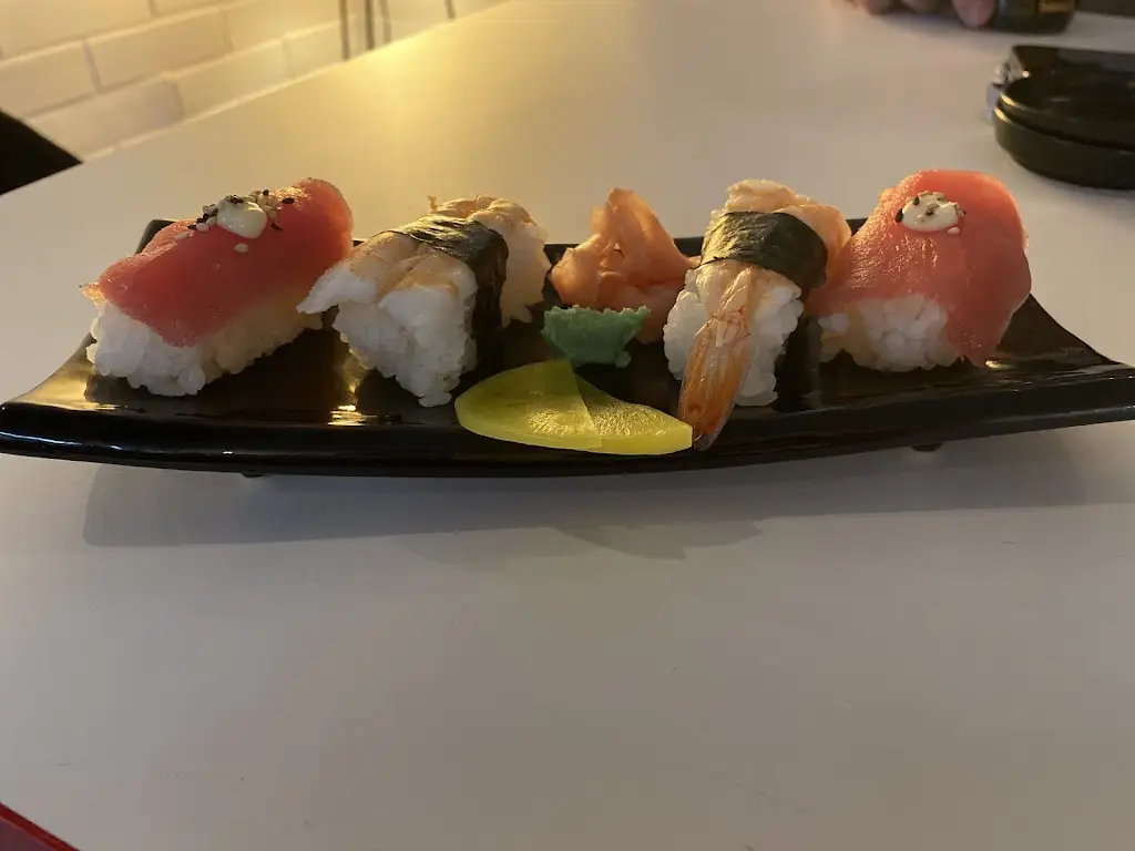 Petra Kříženecká_Mít Point_Černošice_review