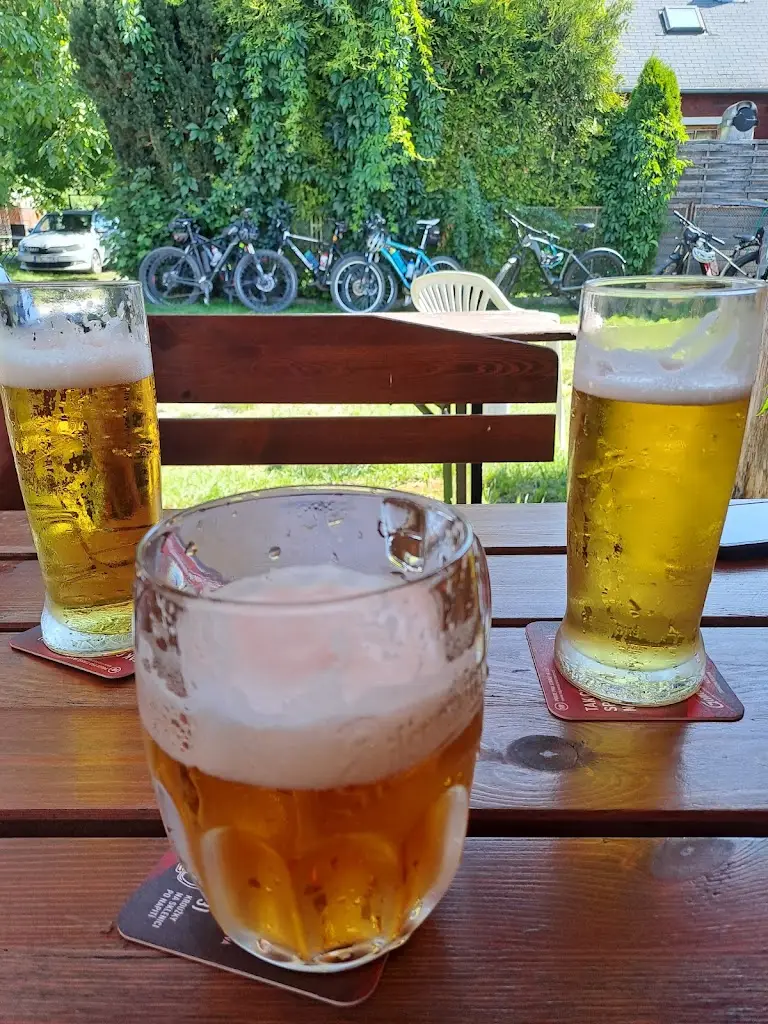 Jiri Duspiva_Výletní Hospůdka Křižárna_Černošice_review