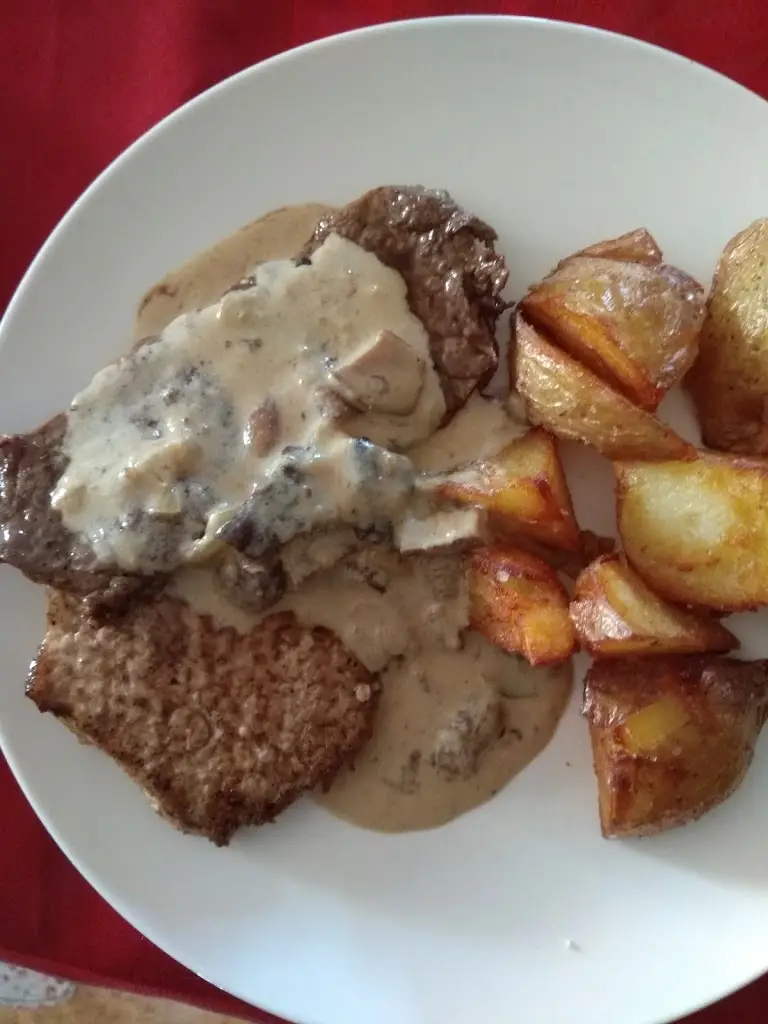 Výletní Hospůdka Křižárna_Černošice_slider_image_2