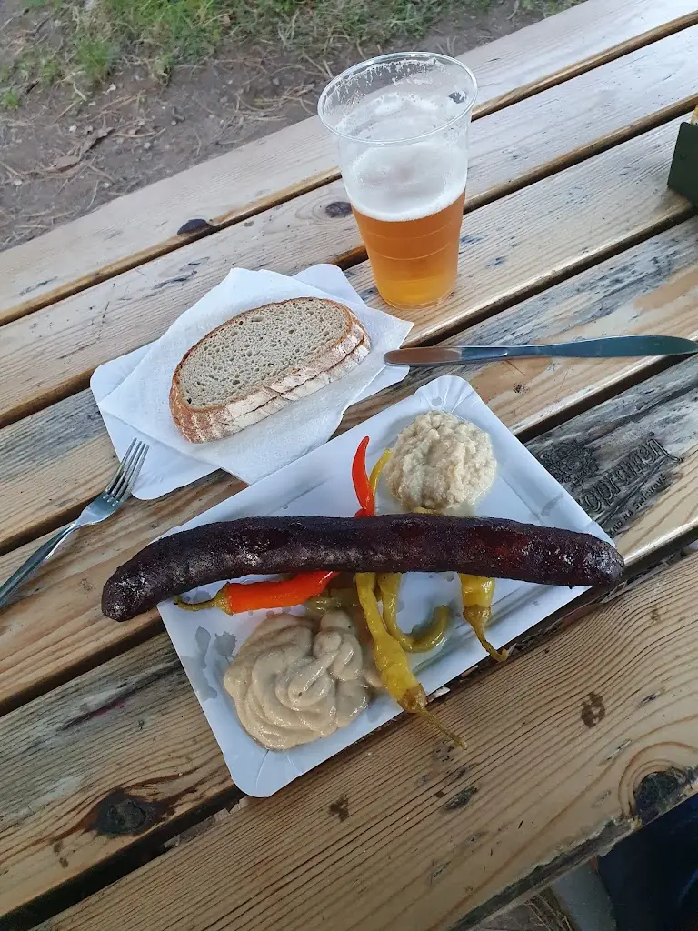 Tomáš Polák_Bistro 