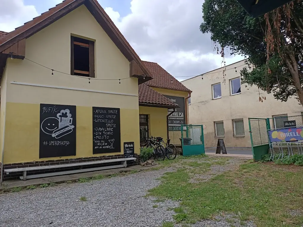 BUFÍK U MOKRÝHO PSA_Černošice_slider_image_3