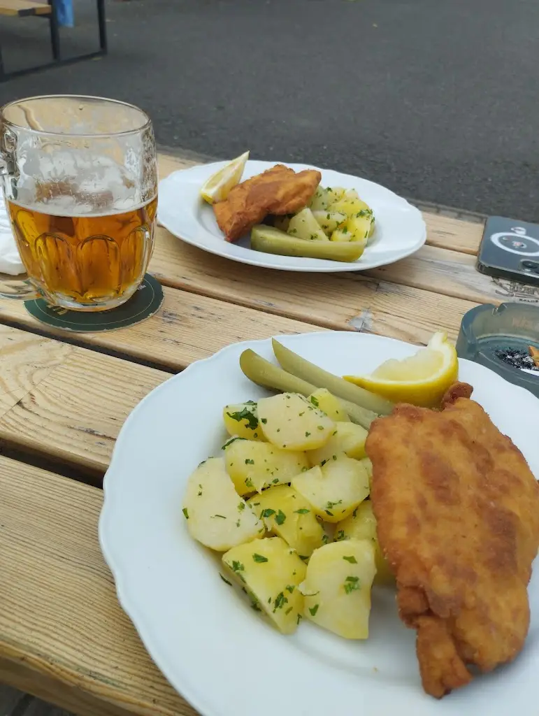 Jan Šťastný_Občerstvení SK Kazín_Černošice_review