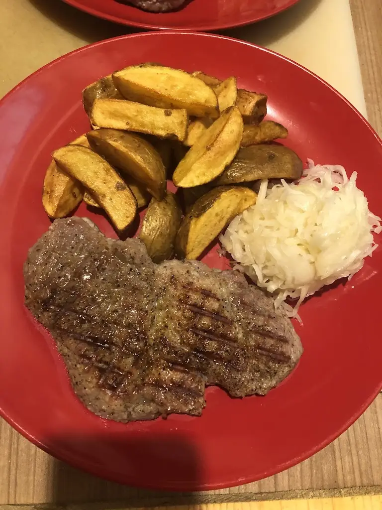 Občerstvení SK Kazín_Černošice_slider_image_3