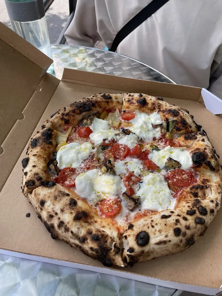 Yana K_Pizza Metro_Černošice_review