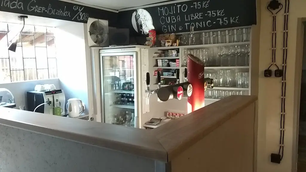 Restaurace U Sousedů_Hovorčovice_slider_image_3