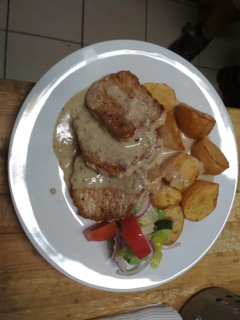 Tankovna u Pšeničků_Davle_slider_image_2