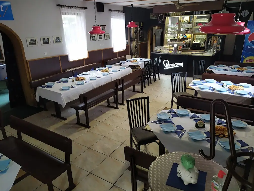 Tankovna u Pšeničků_Davle_slider_image_3