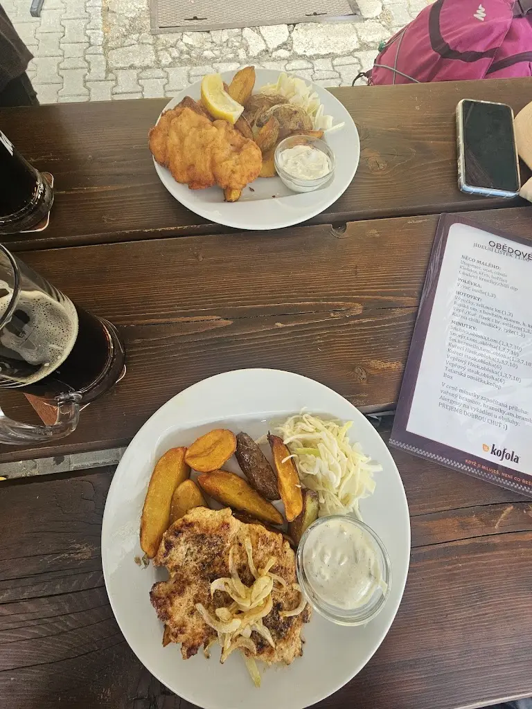 Nikola Balounová_Restaurace U Bendů_Davle_review