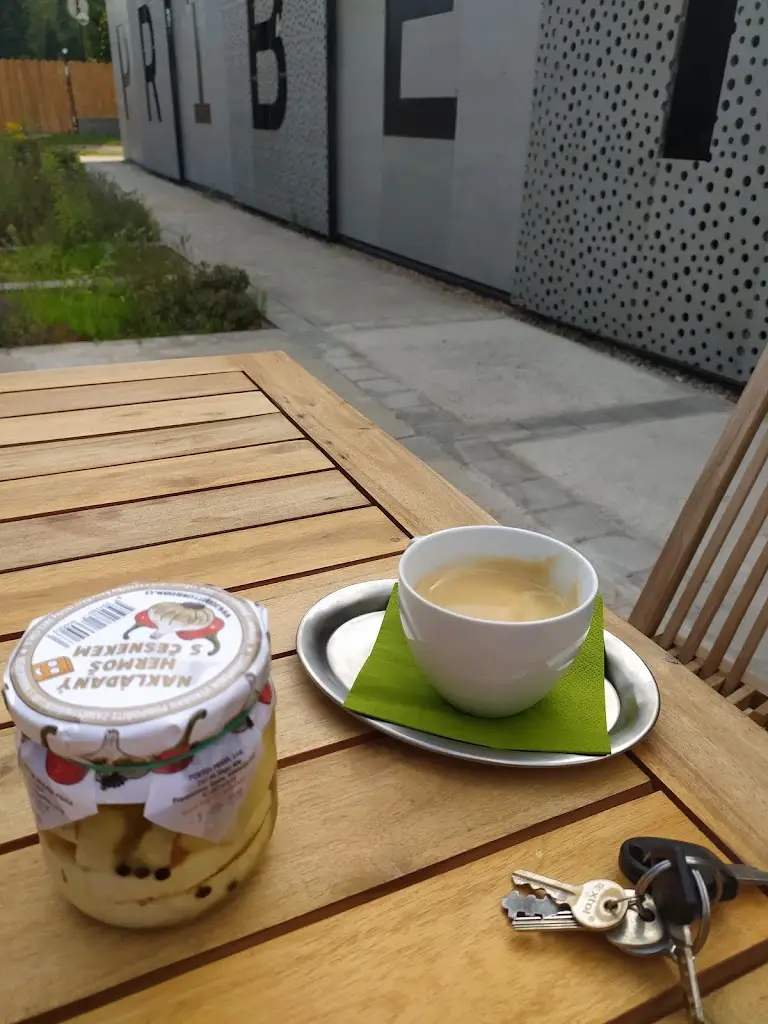 Menu_Goodies with a story_Davle_image_3