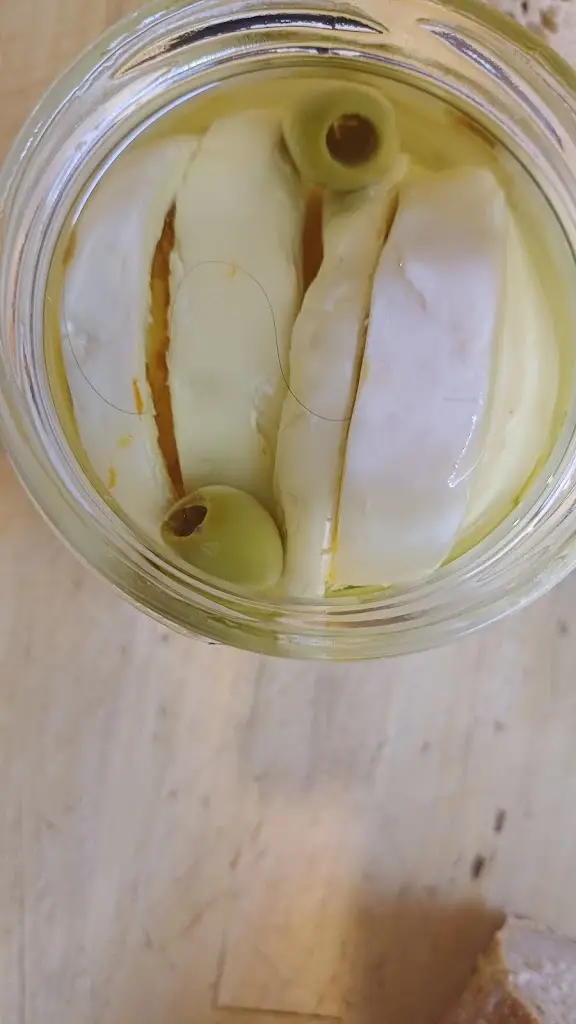 Menu_Goodies with a story_Davle_image_4