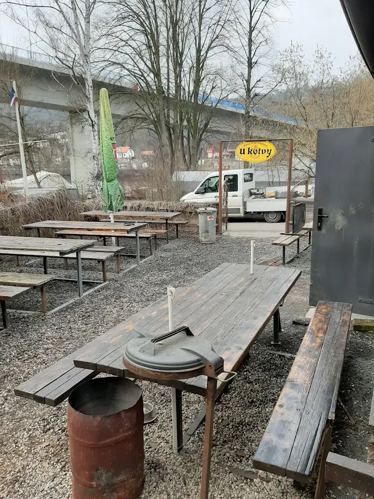 Bistro u KOTVY restaurant in Davle