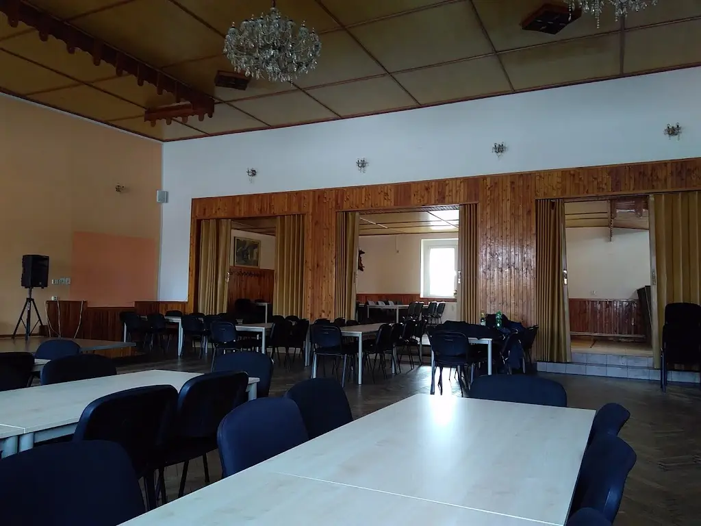 Restaurace KD Hřebeč restaurant in Hřebeč