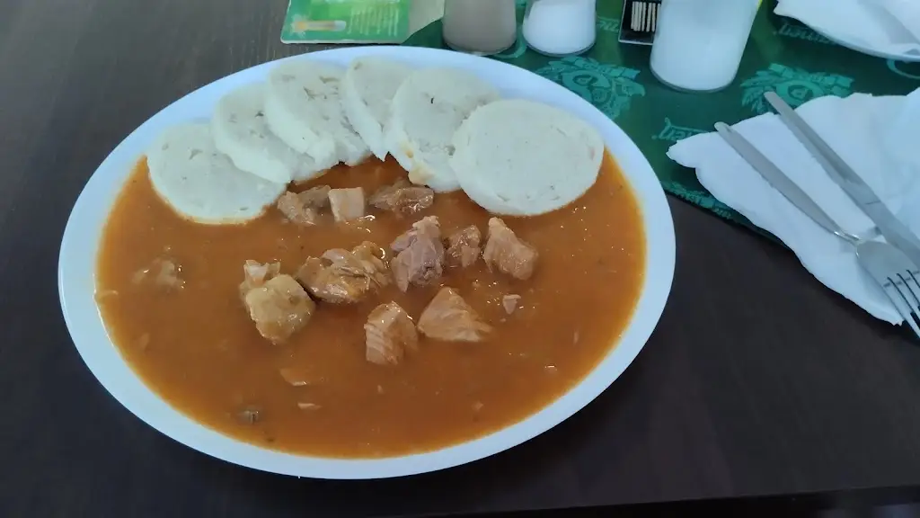 Restaurace Na Sklenářce_Hořovice_slider_image_2