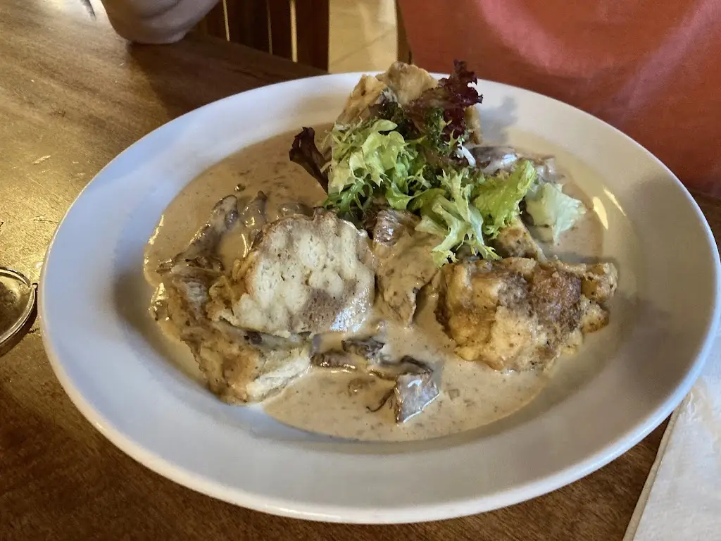 Z O L U_Restaurace U Tří statkářů_Dobříš_review