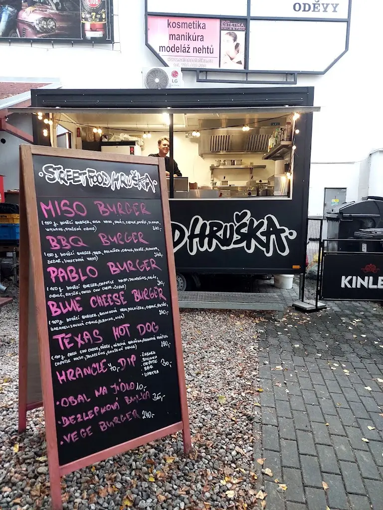 Menu_Street Food Hruška_Dobříš_image_2