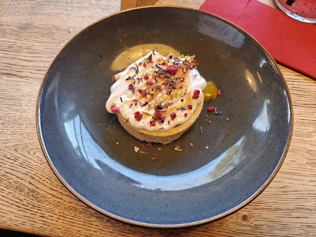 Anna Baranek_Zastávka Srdcovka_Dobříš_review