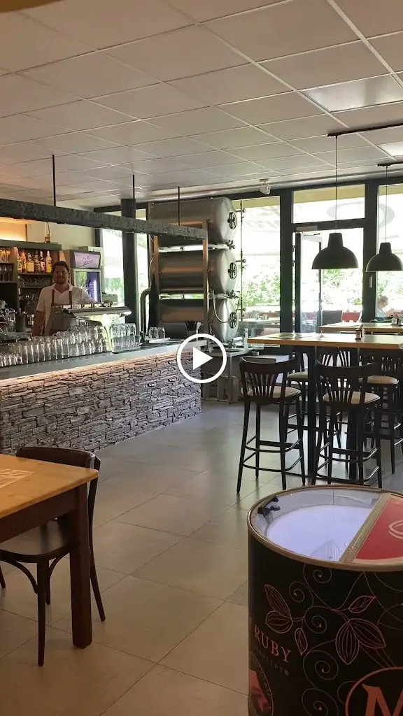 Tankovna Modrá Kočka_Dobříš_slider_image_2