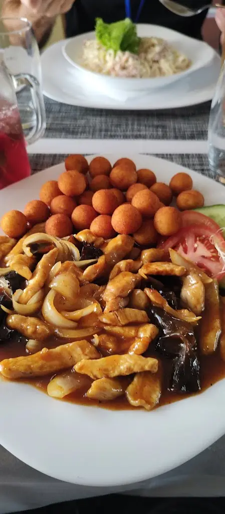 Jan Chlupáček_U Smrku_Jeneč_review