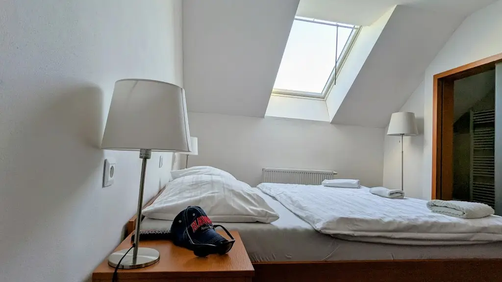 U Smrku_Jeneč_slider_image_2