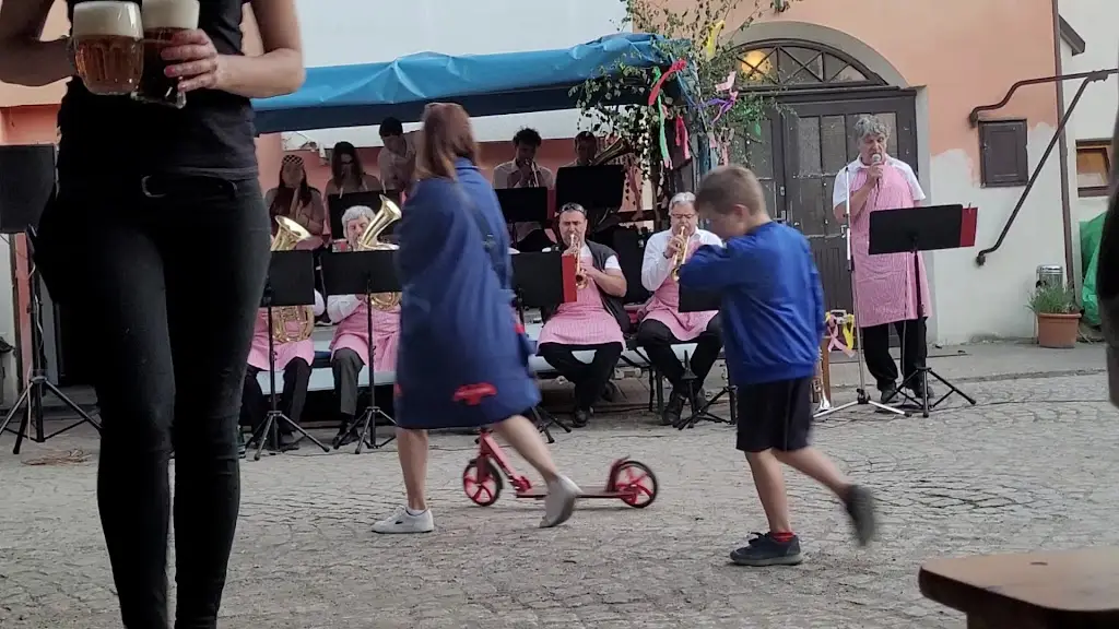 Hostinec u Antošů_Jirny_slider_image_2