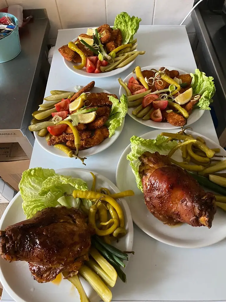 Restaurace Dělnický Dům Kamenné Žehrovice_Kamenné Žehrovice_slider_image_2