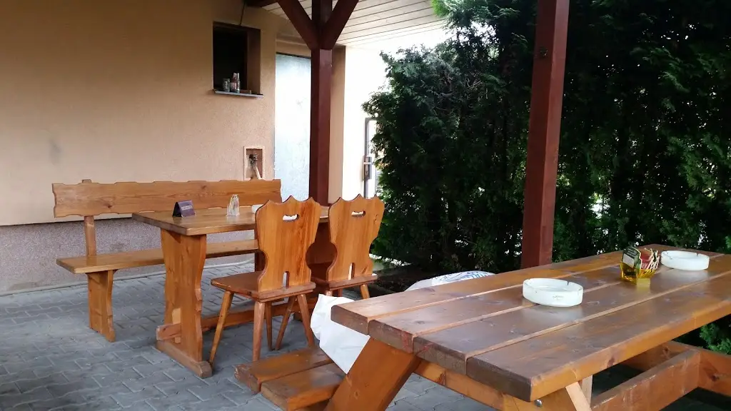 Hospůdka u Jarouše_Hostivice_slider_image_2