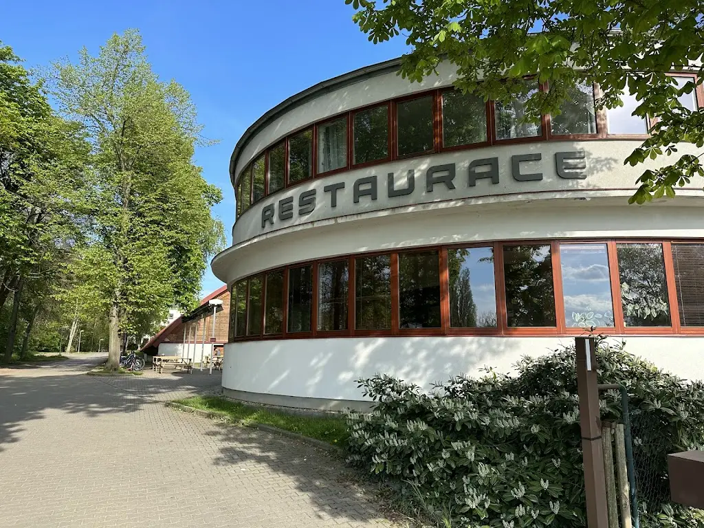 Restaurace LVÍ SRDCE_Hostivice_slider_image_3