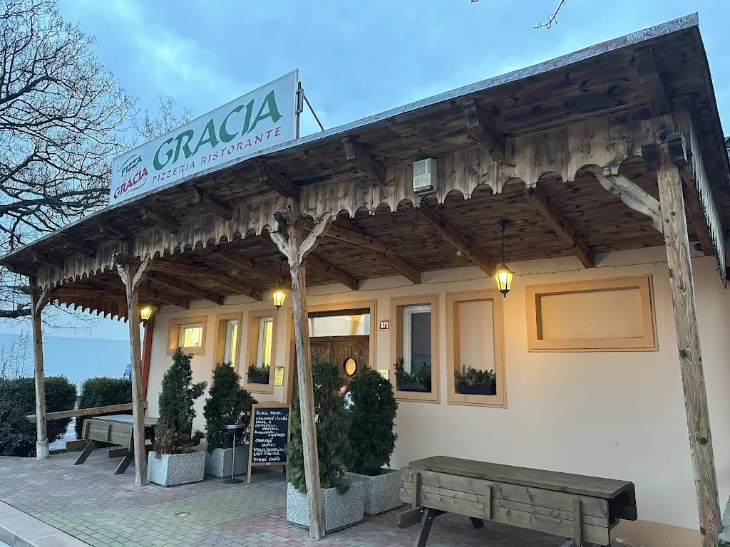 Gracia restaurant in Hostivice