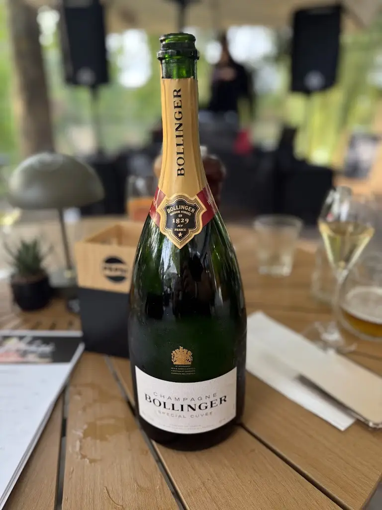 Michal Kocur_Na Hrázi by Prestigebrands_Hostivice_review