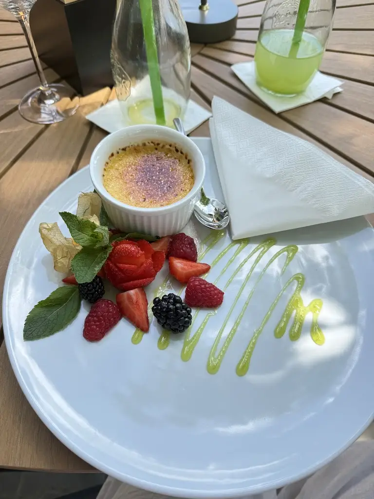 Soňa Hrabalová_Na Hrázi by Prestigebrands_Hostivice_review