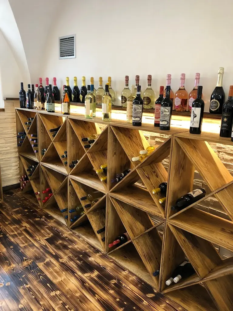 Víno Hostivice - Wine Food Gracia restaurant in Hostivice