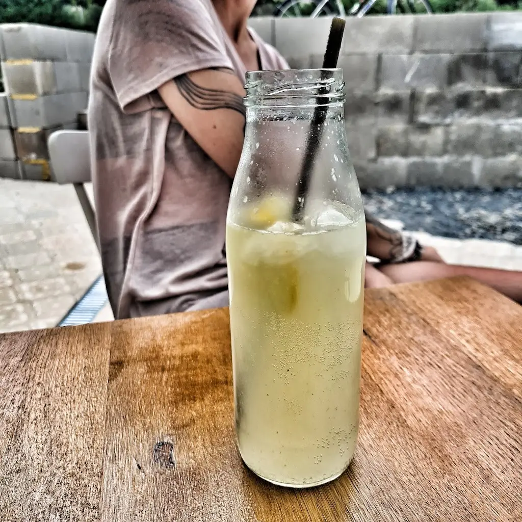 dave horack_Bistro u Babičky_Klobuky_review