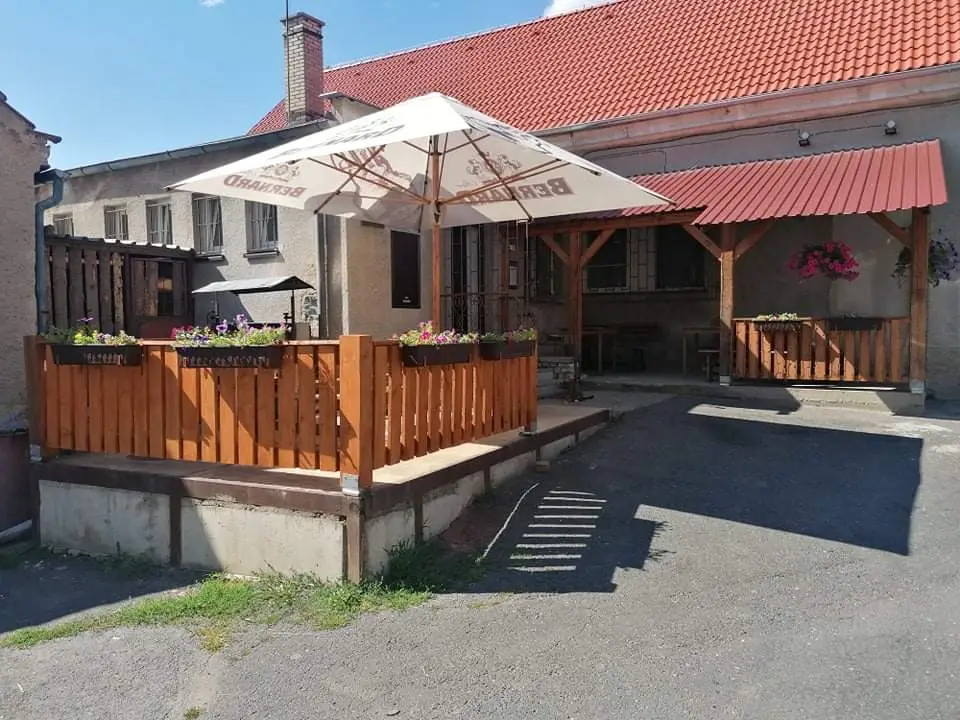 Restaurace_Klobuky_slider_image_2