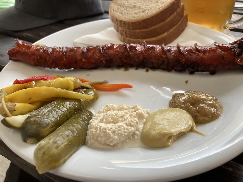 Martin Hurych_Restaurace U Dolejších - Pivovar Pikovar_Hradištko_review