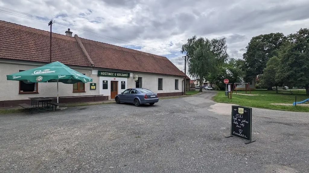 Martin Straka_Hostinec u Kocánků_Hradištko_review