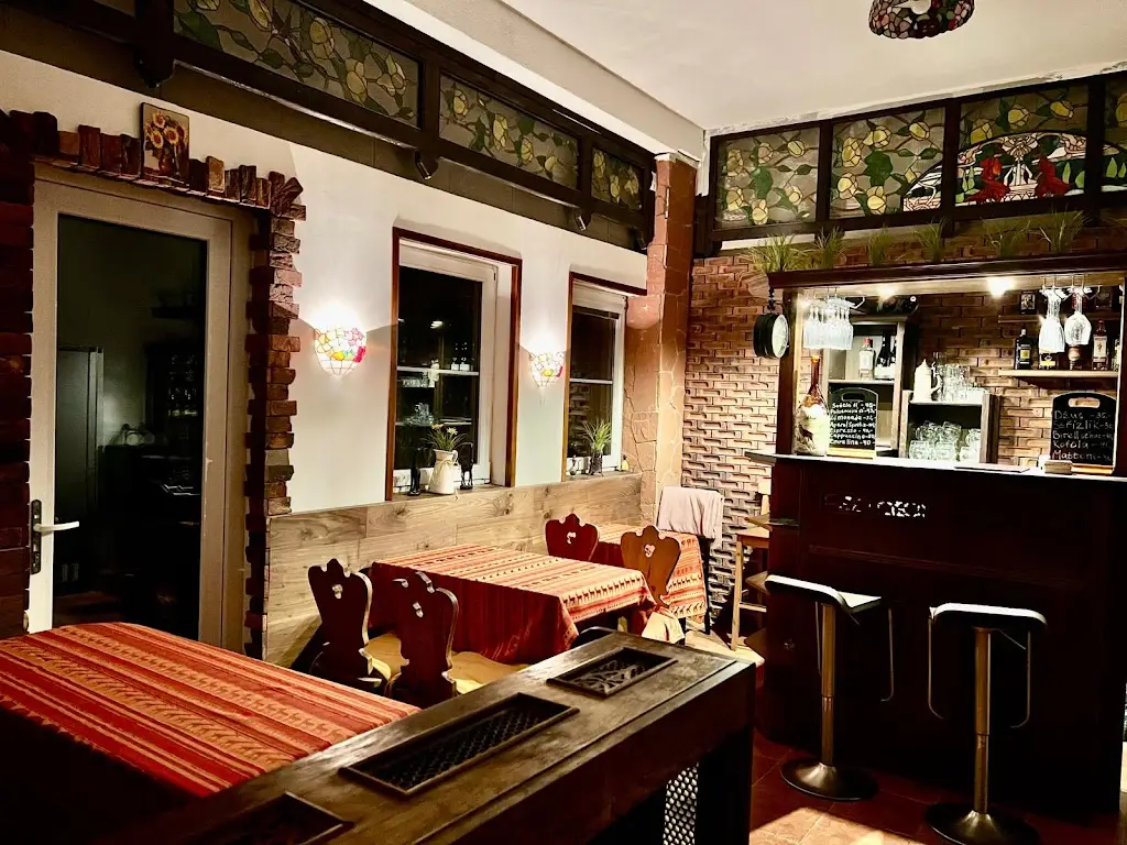 Bistro Kersko_Hradištko_slider_image_1