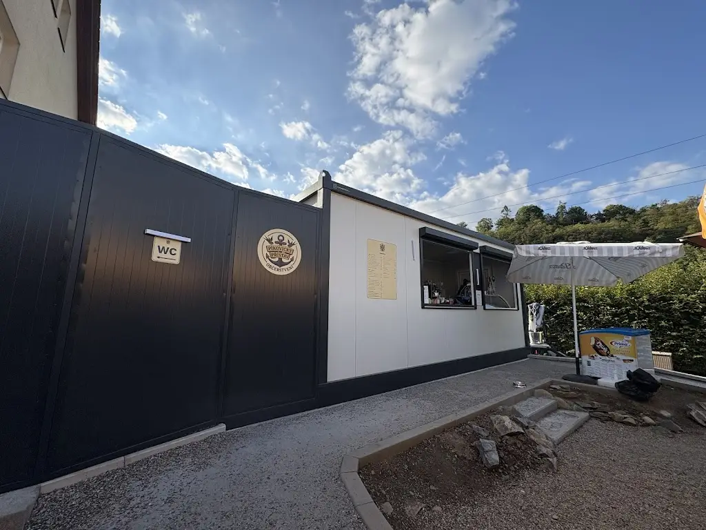 Občerstvení Pikovický Přístav_Hradištko_slider_image_3